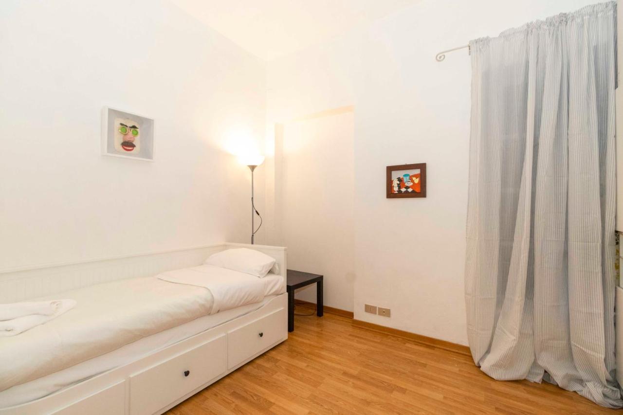 Porta Nuova & San Salvario Roomy Flat Turijn Buitenkant foto