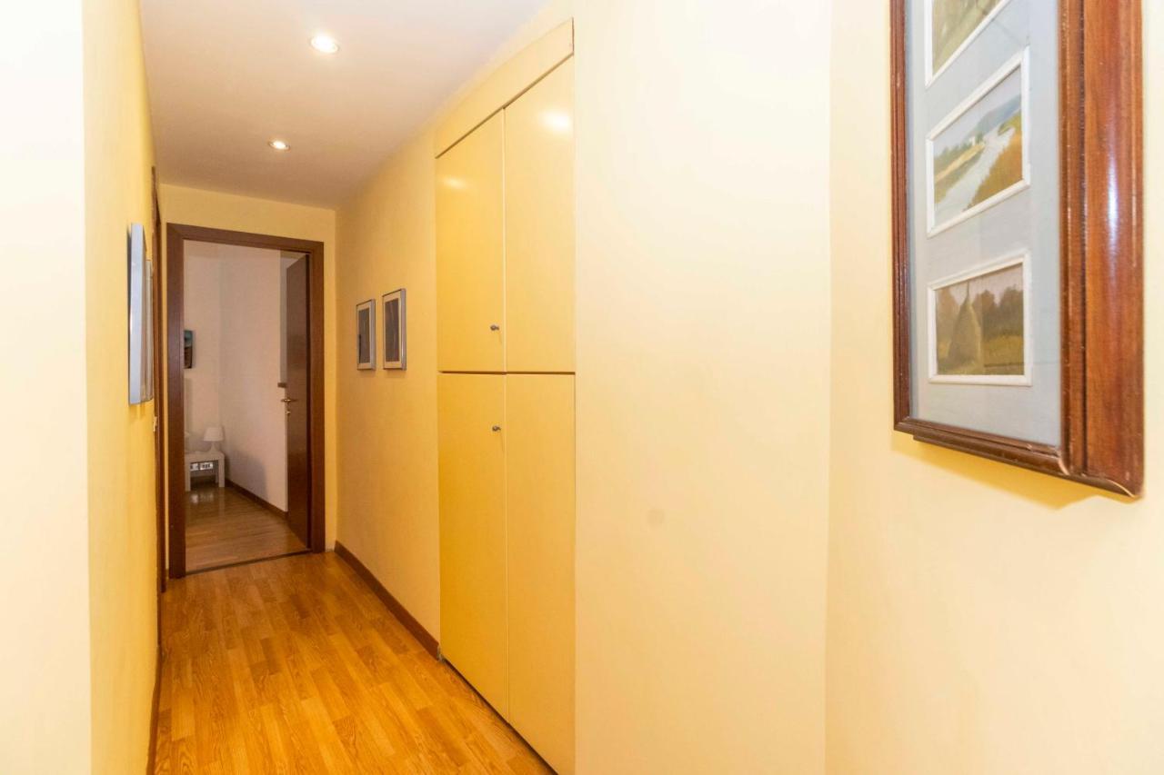 Porta Nuova & San Salvario Roomy Flat Turijn Buitenkant foto